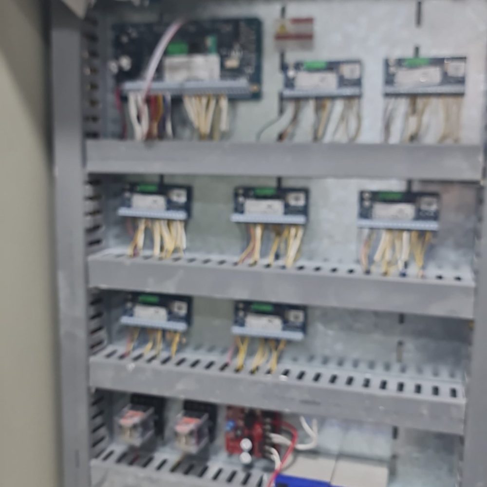 Tablero de Alarma 61 zonas